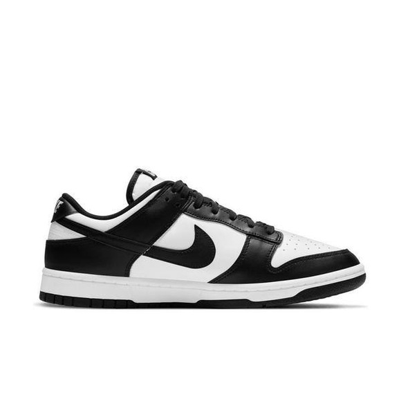 Nike panda low siz 9 brand new original shoes